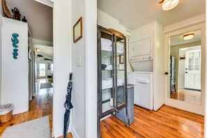 Mökki (2 Bedrooms) | Sisätilat