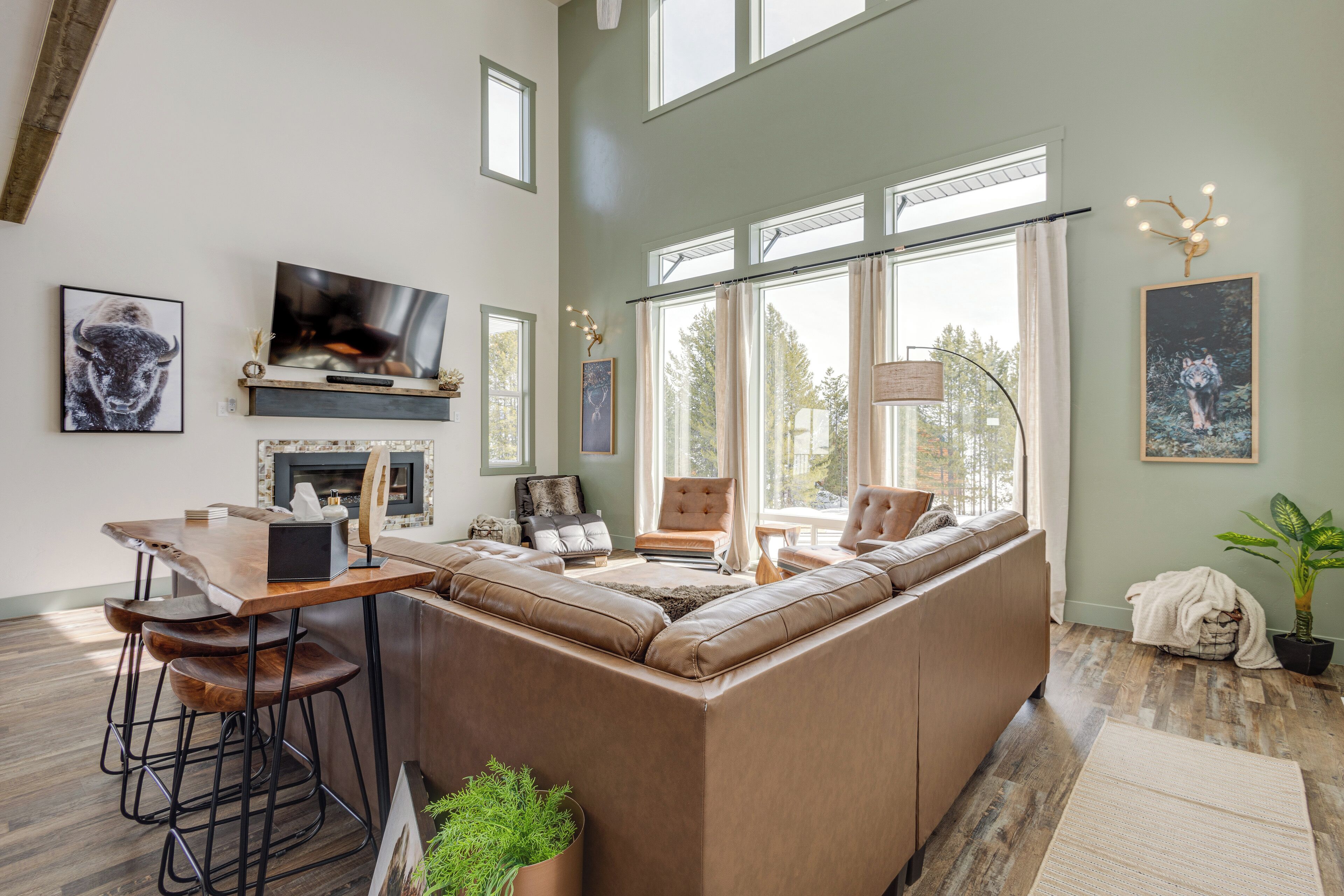 Nhà (5 Bedrooms) | Mặt tiền nơi lưu trú