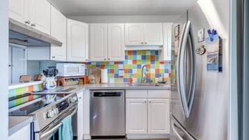 House (2 Bedrooms) | Bahagian dalam