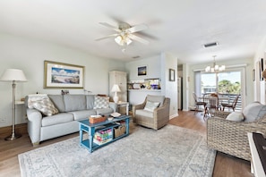 House (2 Bedrooms) | Interior
