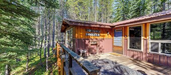 Rustic Idaho Retreat w/ Deck, Grill & Chiminea!