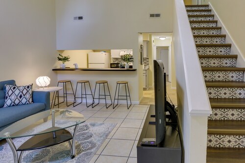 4 Mi to Dtwn: Pet-friendly Abode in Tallahassee!