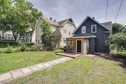 Pet-friendly Saint Paul Home Near Allianz Field!