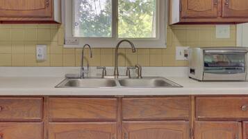 Apartment (1 Bedroom) | Interior