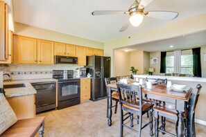 Apartment (3 Bedrooms) | Interior - Cozy Missouri Retreat w/ Deck & Grill, Near Hiking (Lee's Summit)