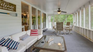 House (4 Bedrooms) | Interior