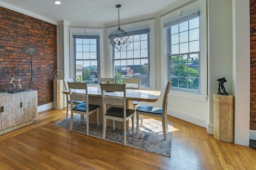 Contemporary Cohoes Retreat w/ Electric Fireplace!