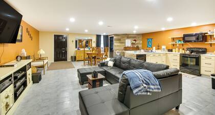 Charming Virginia Getaway Near Hiking & Golfing!