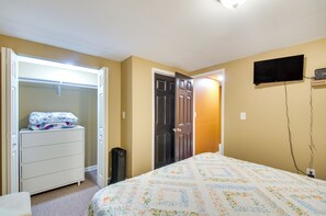 Apartment (2 Bedrooms) | Bahagian dalam