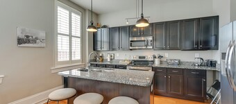 Winston-salem Vacation Rental - Walk Downtown!