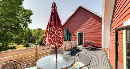 Acadia Home w/ Rooftop Deck - Close to Trails!