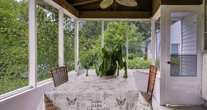 Cumberland Cottage w/ Screened Porch + Fire Pit!