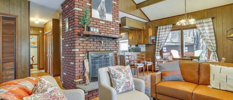 Cottage (2 Bedrooms) | Interior