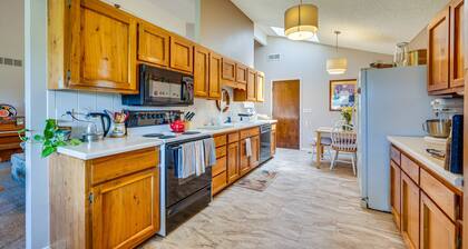 Loveland Vacation Rental w/ Water & Mountain Views