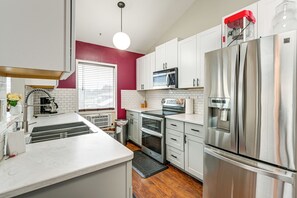 單棟房屋 (3 Bedrooms) | 內部