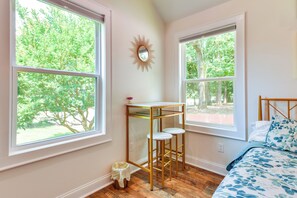 Apartment (0 Bedroom) | Interior - 3 Mi to Dtwn Winston-salem: Studio on Miller Park! (Winston-Salem)