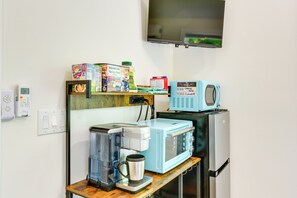 Apartment (0 Bedroom) | Interior - 3 Mi to Dtwn Winston-salem: Studio on Miller Park! (Winston-Salem)