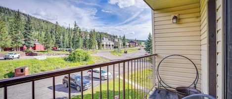 Apartment (2 Bedrooms) | Front of property