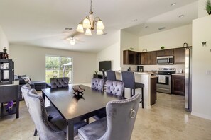 Casa (3 Bedrooms) | Parte interna