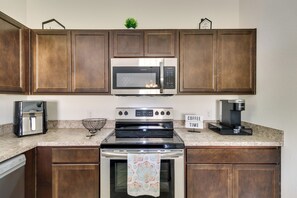 Nhà (3 Bedrooms) | Nội thất