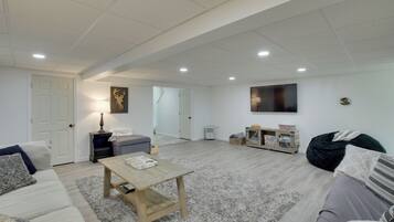 House (6 Bedrooms) | Bahagian dalam