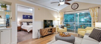 High-end Pawleys Island Condo w/ Porch & Pools!