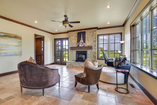 Spacious Edmond Vacation Rental w/ Hot Tub!