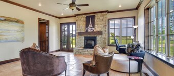 Spacious Edmond Vacation Rental w/ Hot Tub!