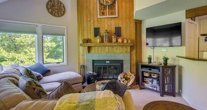 Wintergreen Resort Vacation Rental w/ Pool Access!