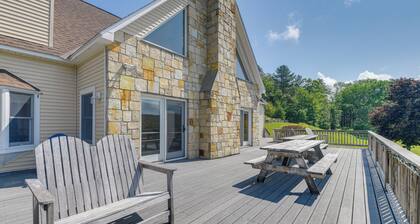 Secluded Family Getaway Near Stowe: Deck & Hot Tub