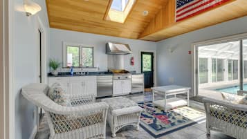 Rumah (Multiple Bedrooms) | Interior