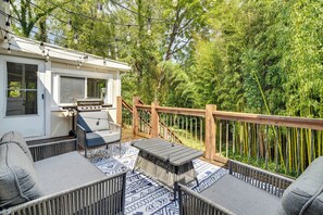 House (3 Bedrooms) | Interior - Hendersonville Haven w/ Fire Pit, Grill, Deck! (Hendersonville)
