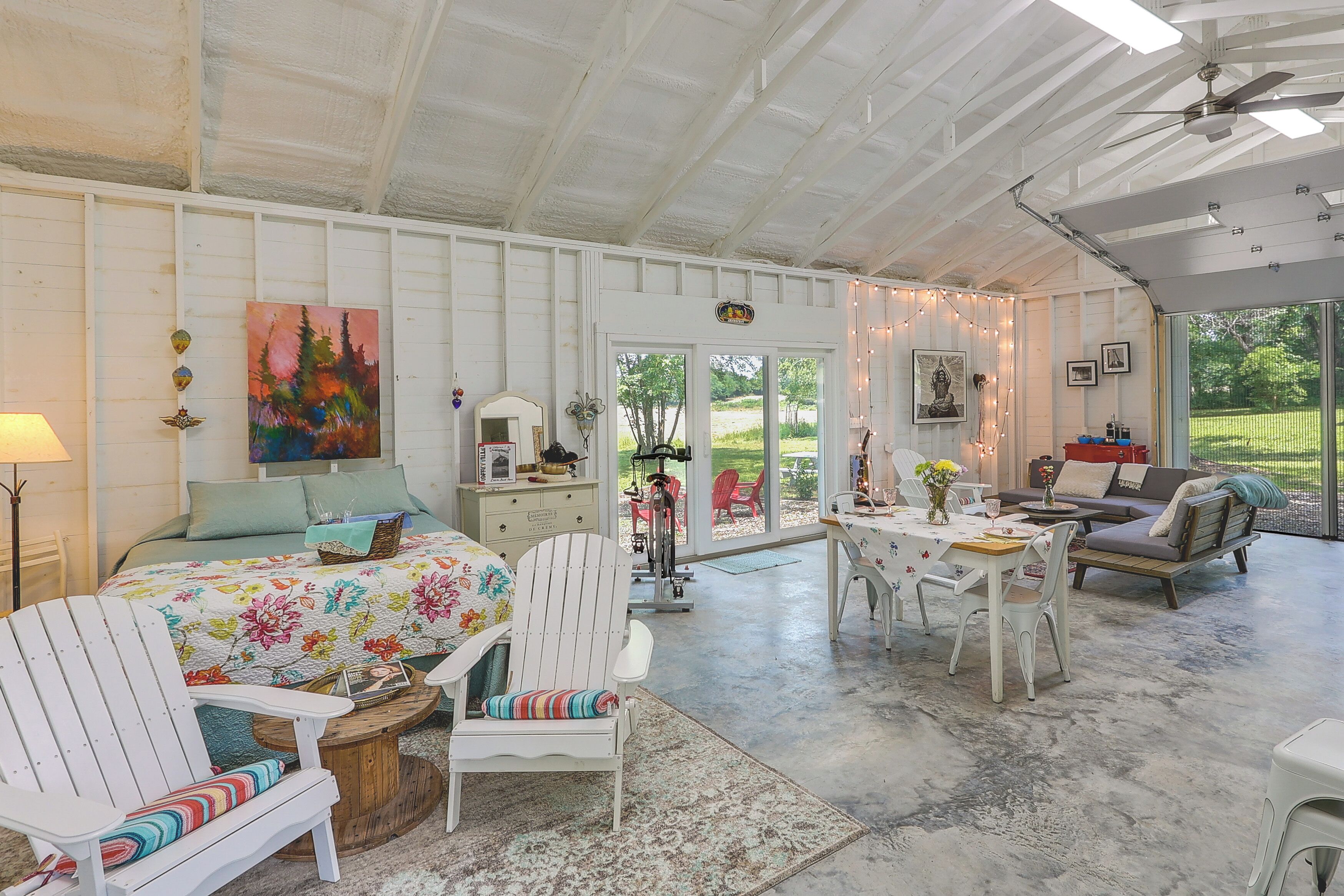 Apartment (0 Bedroom) | Interior