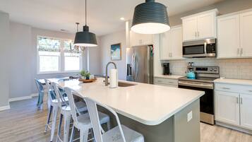 Apartment (3 Bedrooms) | Private kitchen