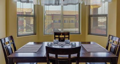 Mesquite Condo w/ Community Pool & Hot Tub!