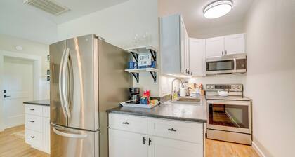 Cozy Ocala Retreat w/ Pool, Screened Lanai!