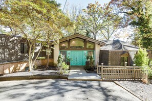 Front of property - Spacious King of Prussia Home w/ 2 Game Rooms (King of Prussia)
