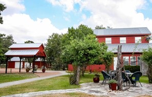 House (1 Bedroom) | Front of property - 'ark Bunkhouse' Fredericksburg Hideaway w/ Hot Tub (Fredericksburg)