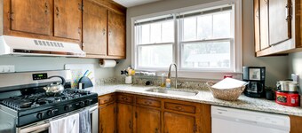 Pet-friendly Travelers Rest Home w/ Covered Patio