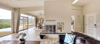 Mountain View + Fire Pit: Modern Copperhill Home
