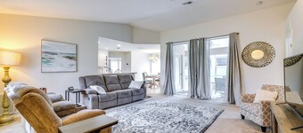 Family-friendly Spring Hill Vacation Home w/ Lanai