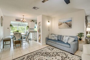 Casa (2 Bedrooms) | Interior