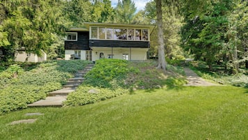 Cottage (3 Bedrooms) | Interior