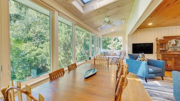 Cottage (3 Bedrooms) | Interior
