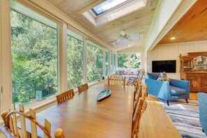 Cottage (3 Bedrooms) | Interior