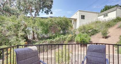 Chic Santa Paula Home w/ Mountain & City Views!