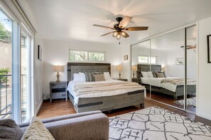 House (4 Bedrooms) | Interior - Chic Santa Paula Home w/ Mountain & City Views! (Santa Paula)