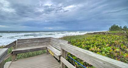 Cozy Jensen Beach Home: Pool Access, Walk to Beach