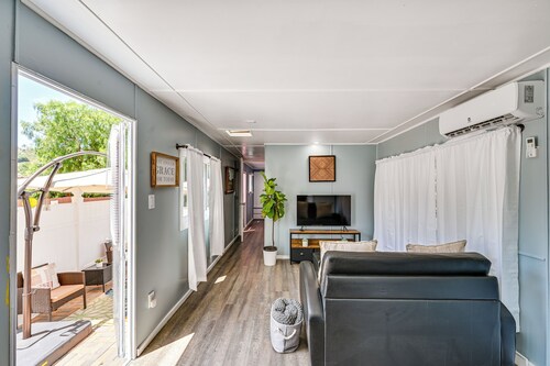 Low-key Poway Home ~ 20 Mi to La Jolla & San Diego