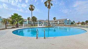 Căn hộ (2 Bedrooms) | Mặt tiền nơi lưu trú